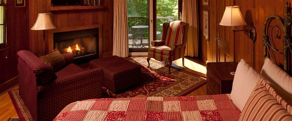 Lodge On Лейк Люр Екстериор снимка