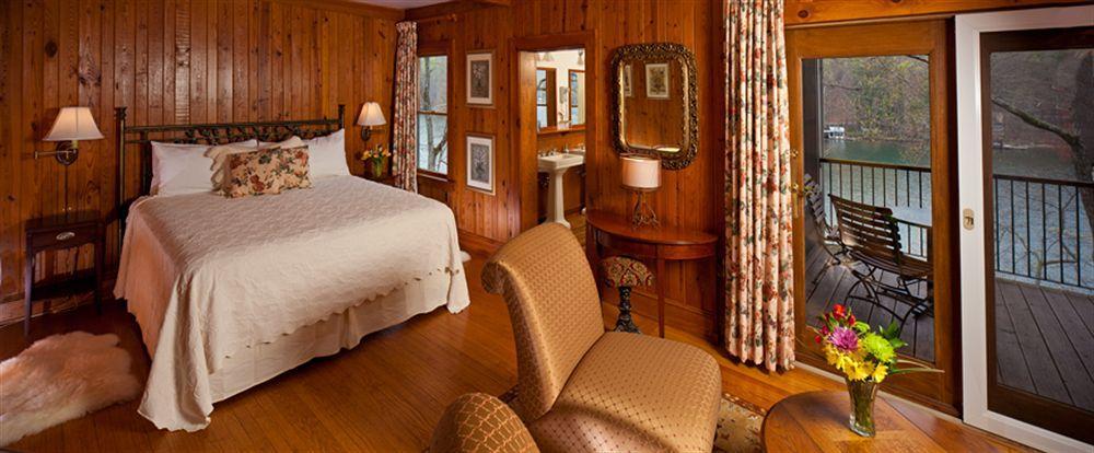 Lodge On Лейк Люр Екстериор снимка