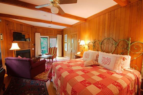 Lodge On Лейк Люр Екстериор снимка